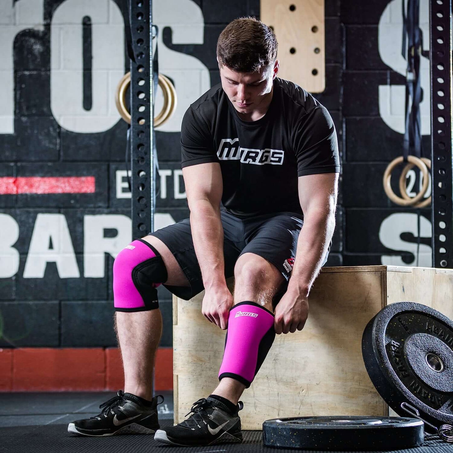 V2 7mm Knee Sleeves - Pink (Pair)-4